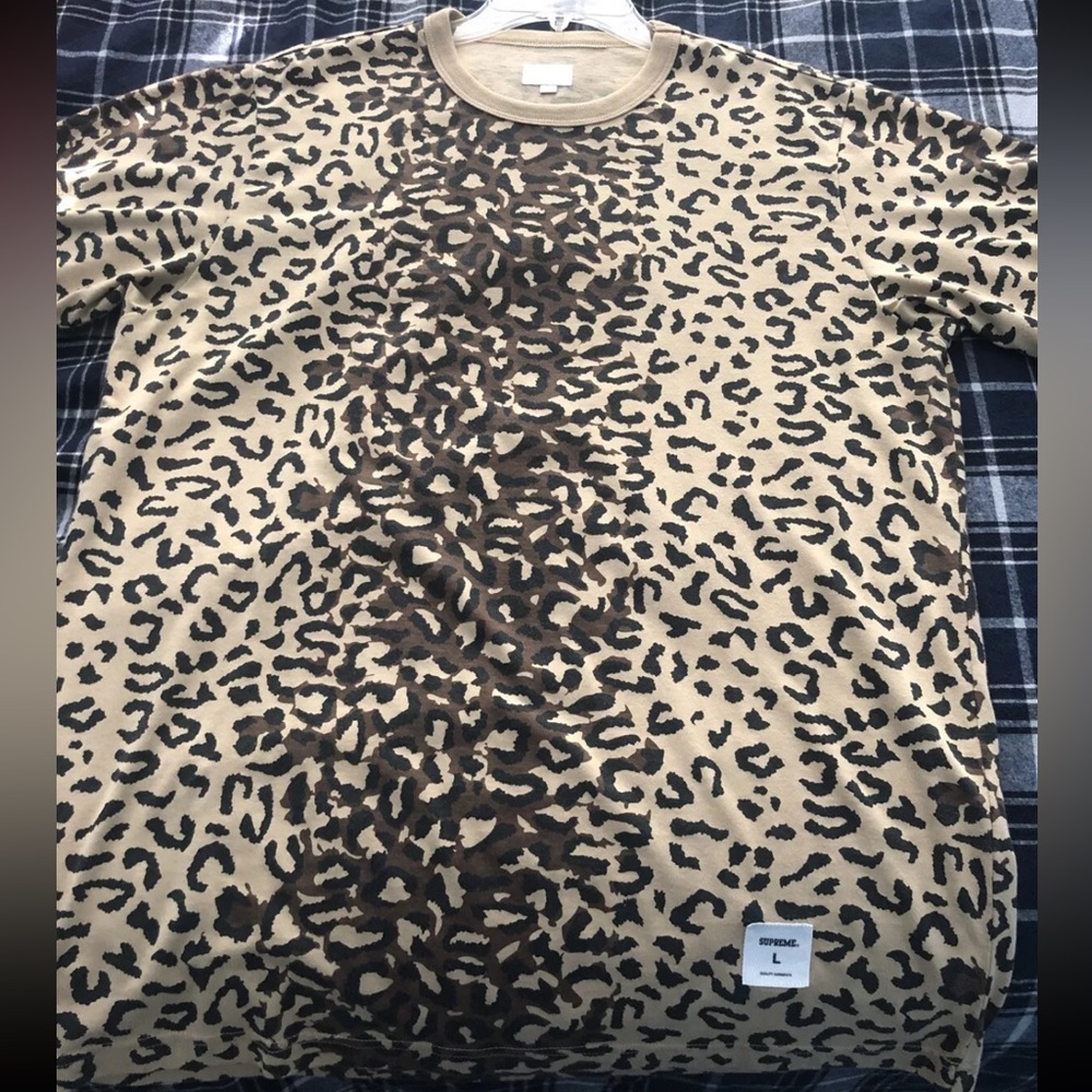 Supreme - Picture 2 of 10